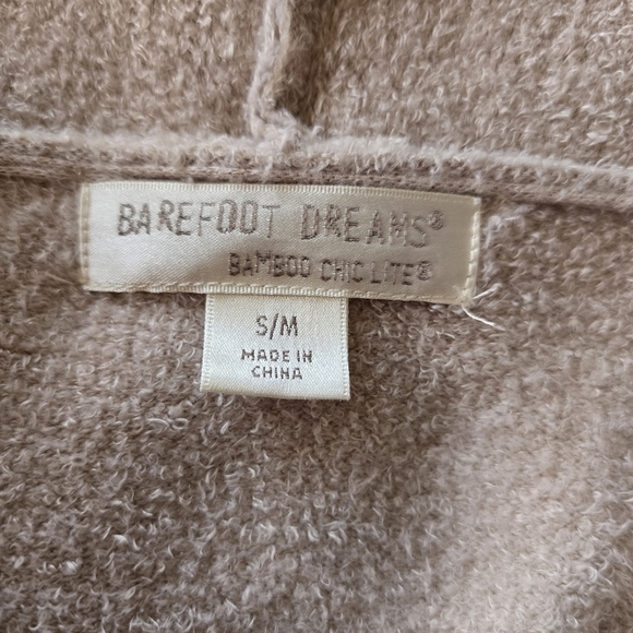 Barefoot Dreams CozyChic Lite Island Wrap, Size S/M - Picture 7 of 9